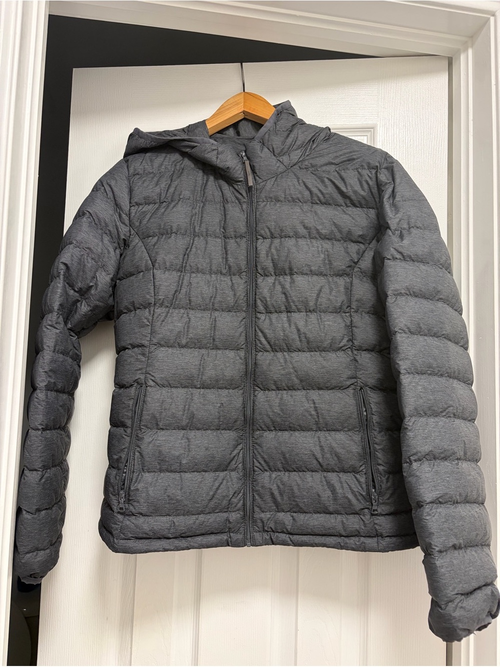 TNA Kids Hooded Puffer Jacket in Charcoal Gray